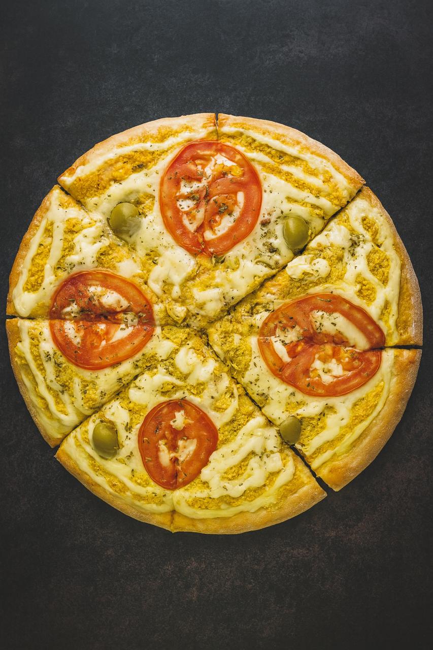 Pizza de frango com milho